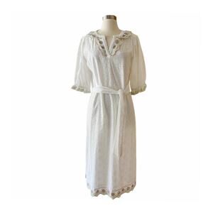 ROLLER RABBIT Luca Caftan Dress White Eyelet Embroidery Scalloped Floral Small